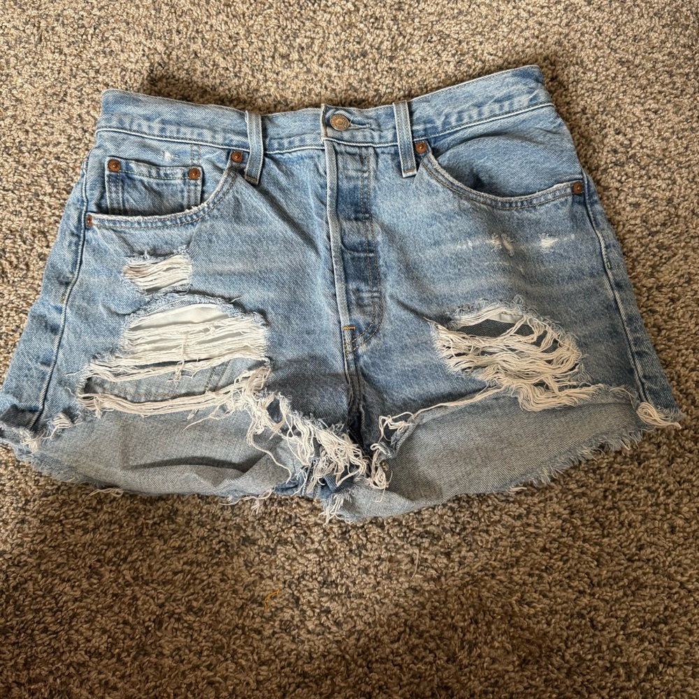 Levi’s 501 Distressed Denim Shorts 28